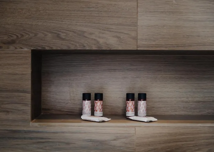 The Mulberry Tree فيلة سامي