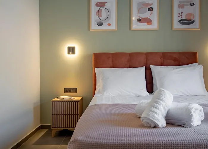 The Mulberry Tree فيلة