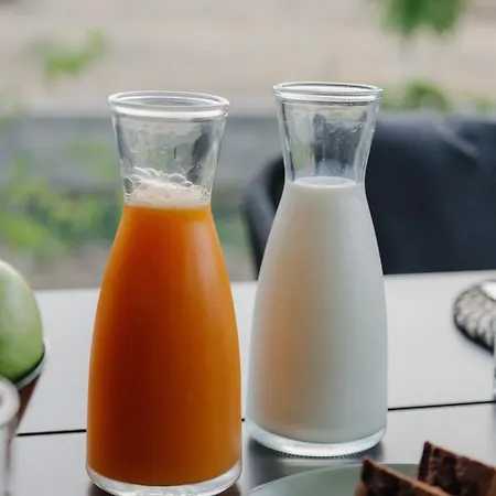 The Mulberry Tree فيلة